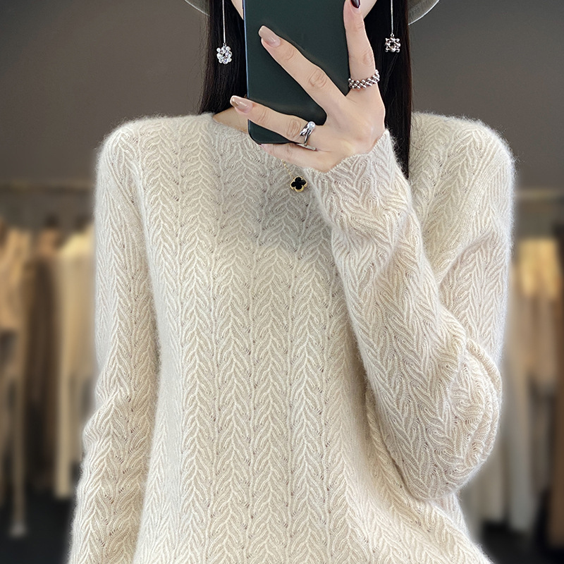 Women's Loose Crew-Neck Hollow-Out Sweater