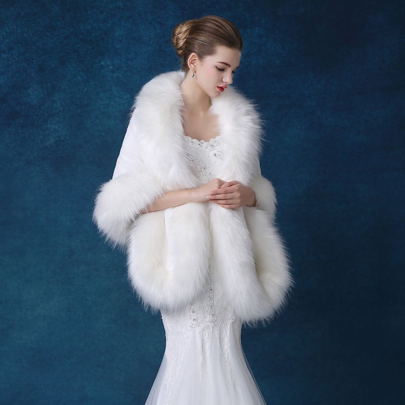 Fashionable Warm Wedding Dress Shawl