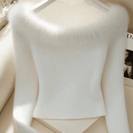Chic White Off-Shoulder Long-Sleeve Top